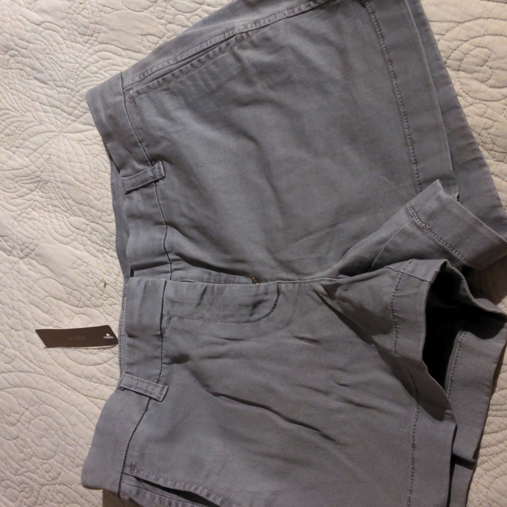 J Crew chino gray cotton stretch shorts size 6 nwt front and back pockets